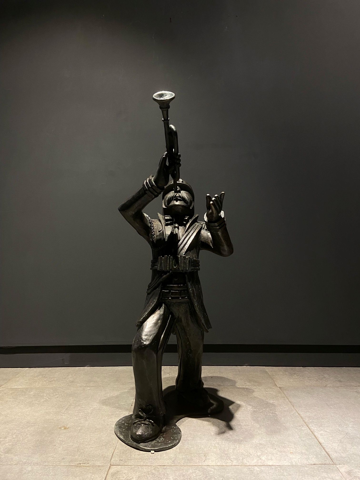 Bandwala The Trumpet player